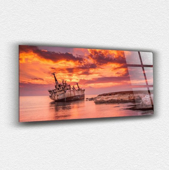 Batık Gemi Cam Tablo